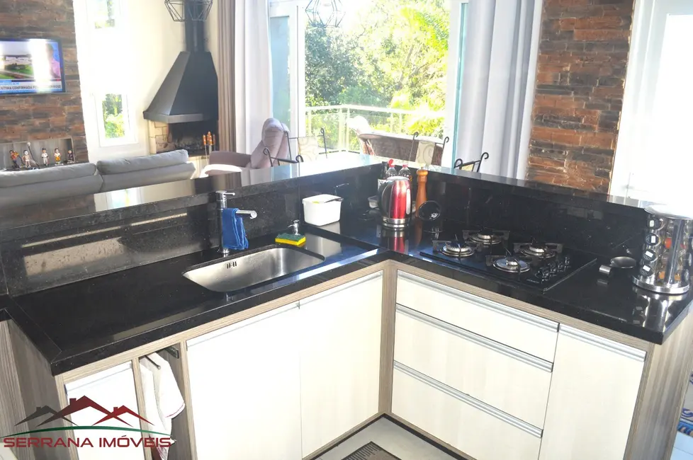 Foto 6 de Casa com 3 quartos à venda, 233m2 em Nova Petropolis - RS