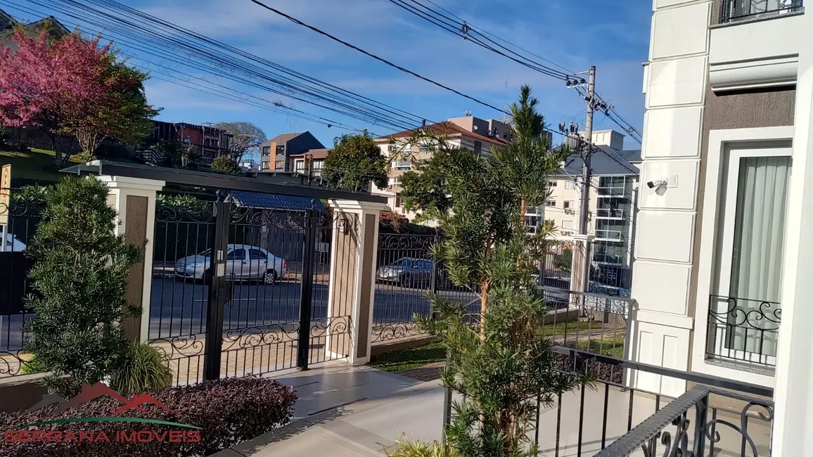 Apartamento com 2 quartos para alugar, 110m2 em Centro, Nova Petropolis - RS - imagem 9 Foto 9 de Apartamento com 2 quartos para alugar, 110m2 em Centro, Nova Petropolis - RS