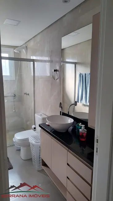 Apartamento com 2 quartos para alugar, 110m2 em Centro, Nova Petropolis - RS - imagem 3 Foto 3 de Apartamento com 2 quartos para alugar, 110m2 em Centro, Nova Petropolis - RS