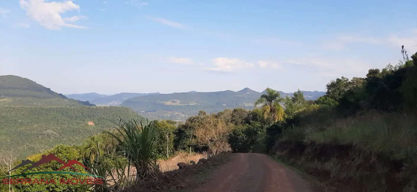Foto 1 de Terreno / Lote à venda, 55000m2 em Nova Petropolis - RS