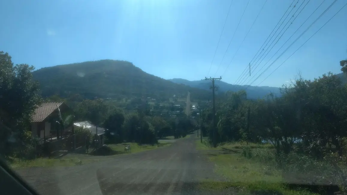 Terreno / Lote à venda, 360m2 em Picada Cafe - RS - imagem 7 Foto 7 de Terreno / Lote à venda, 360m2 em Picada Cafe - RS