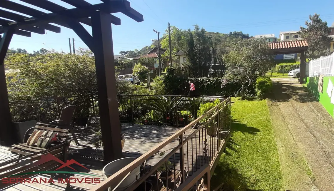 Foto 2 de Casa com 3 quartos à venda, 150m2 em Nova Petropolis - RS