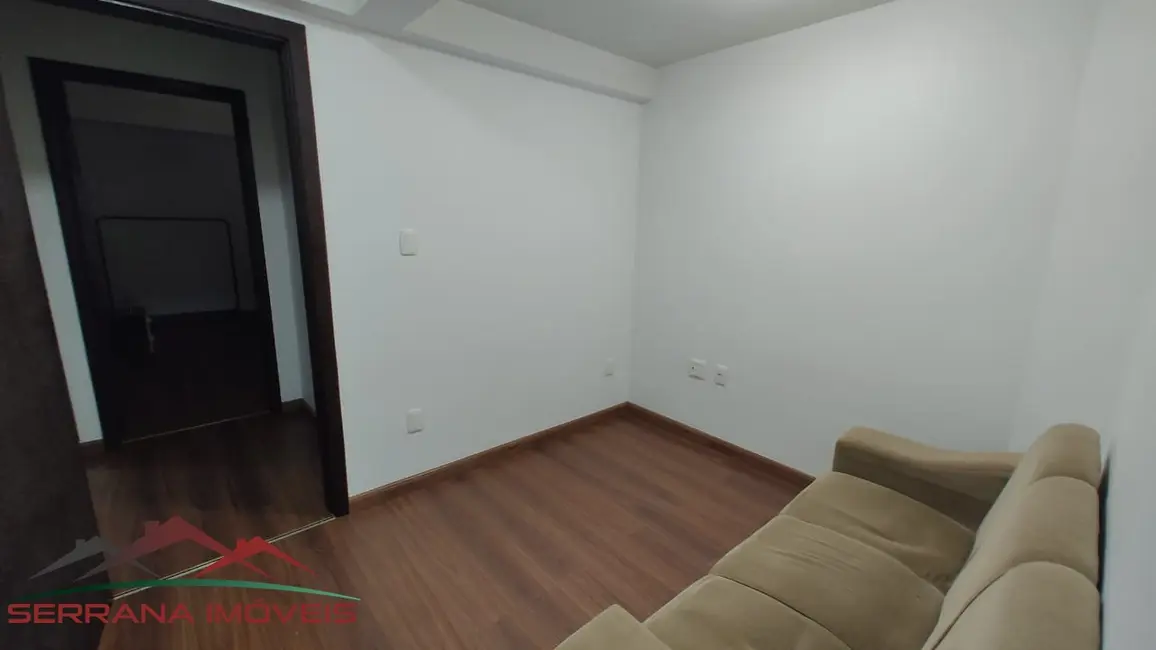 Apartamento com 3 quartos para alugar, 120m2 em Centro, Nova Petropolis - RS - imagem 5 Foto 5 de Apartamento com 3 quartos para alugar, 120m2 em Centro, Nova Petropolis - RS