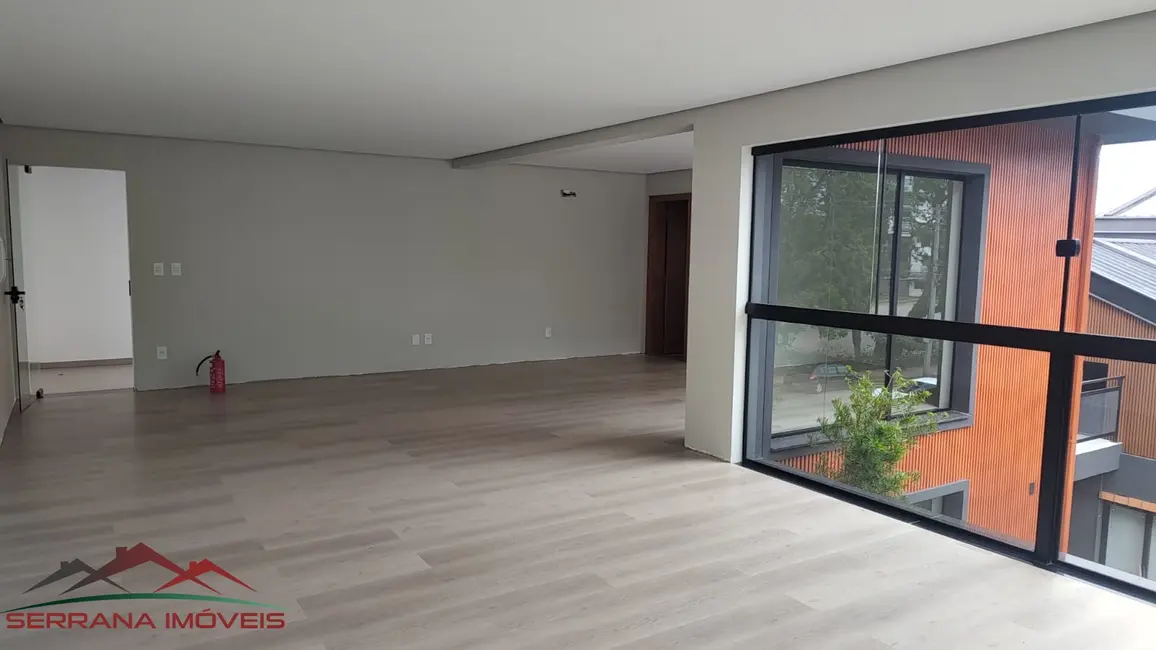 Sala Comercial para alugar, 77m2 em Centro, Nova Petropolis - RS - imagem 9 Foto 9 de Sala Comercial para alugar, 77m2 em Centro, Nova Petropolis - RS