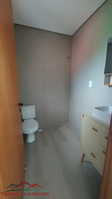 Sala Comercial para alugar, 77m2 em Centro, Nova Petropolis - RS - imagem 4 Foto 4 de Sala Comercial para alugar, 77m2 em Centro, Nova Petropolis - RS