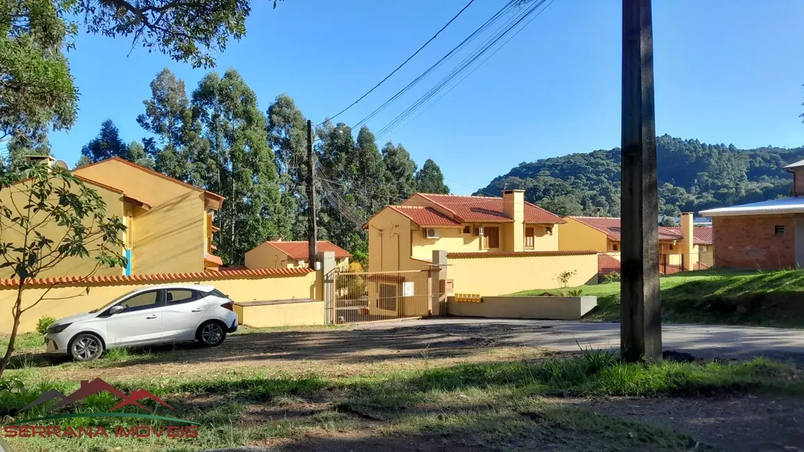 Foto 3 de Casa de Condomínio com 2 quartos à venda, 80m2 em Nova Petropolis - RS