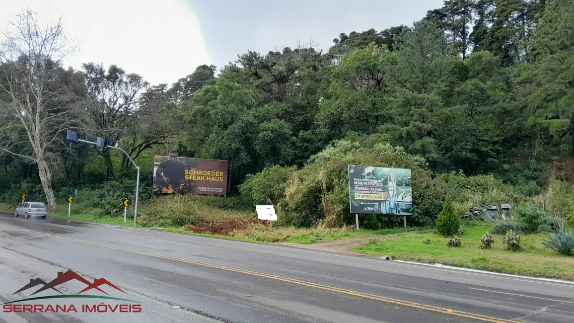 Foto 1 de Terreno / Lote à venda, 510m2 em Nova Petropolis - RS