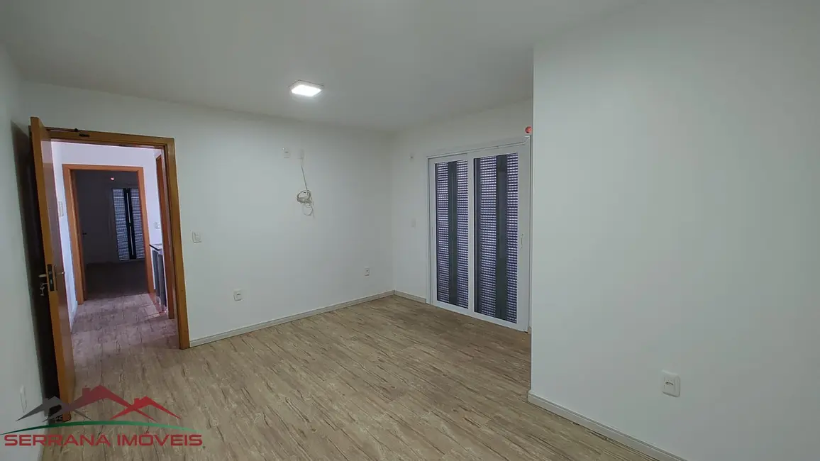 Foto 7 de Apartamento com 3 quartos para alugar, 130m2 em Centro, Nova Petropolis - RS