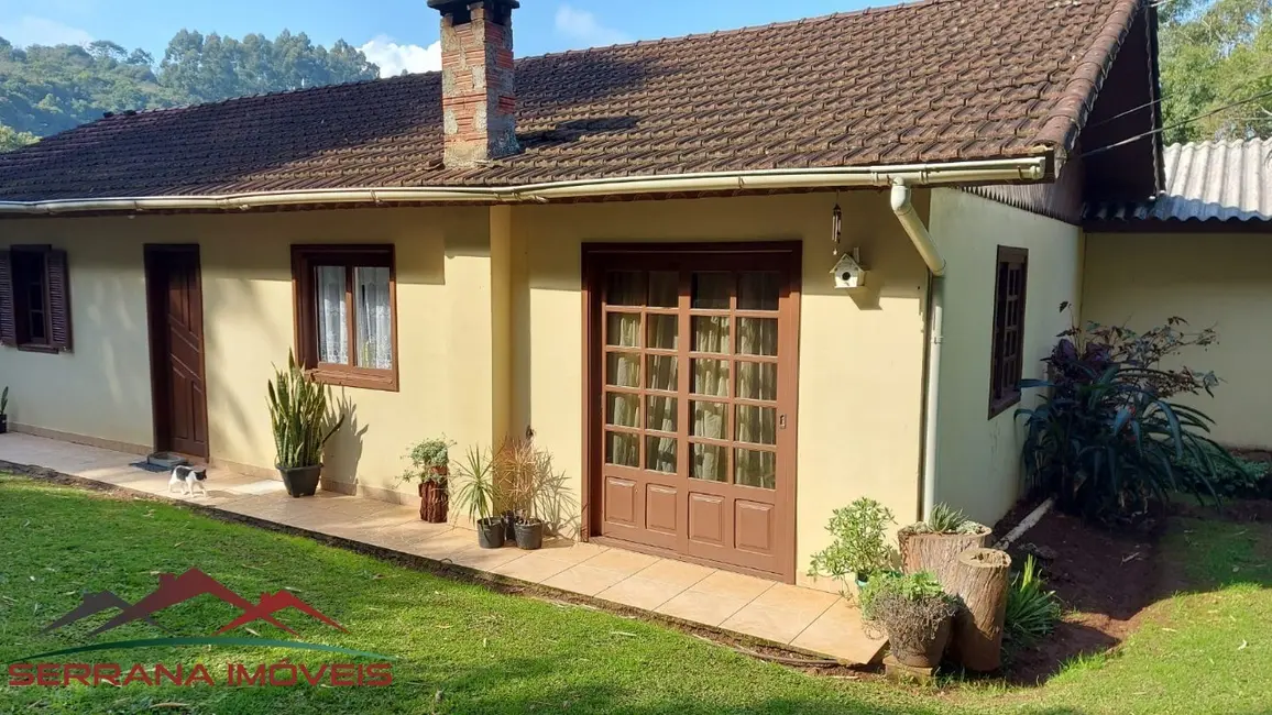 Foto 1 de Casa com 3 quartos à venda e para alugar, 140m2 em Nova Petropolis - RS