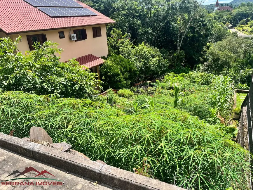 Foto 3 de Terreno / Lote à venda, 360m2 em Nova Petropolis - RS