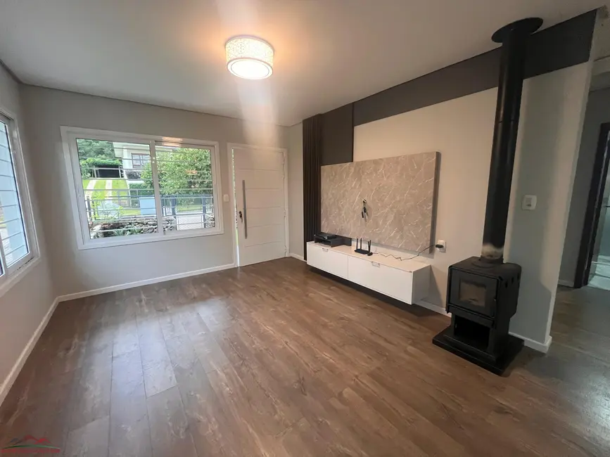 Foto 6 de Casa com 2 quartos à venda, 194m2 em Nova Petropolis - RS