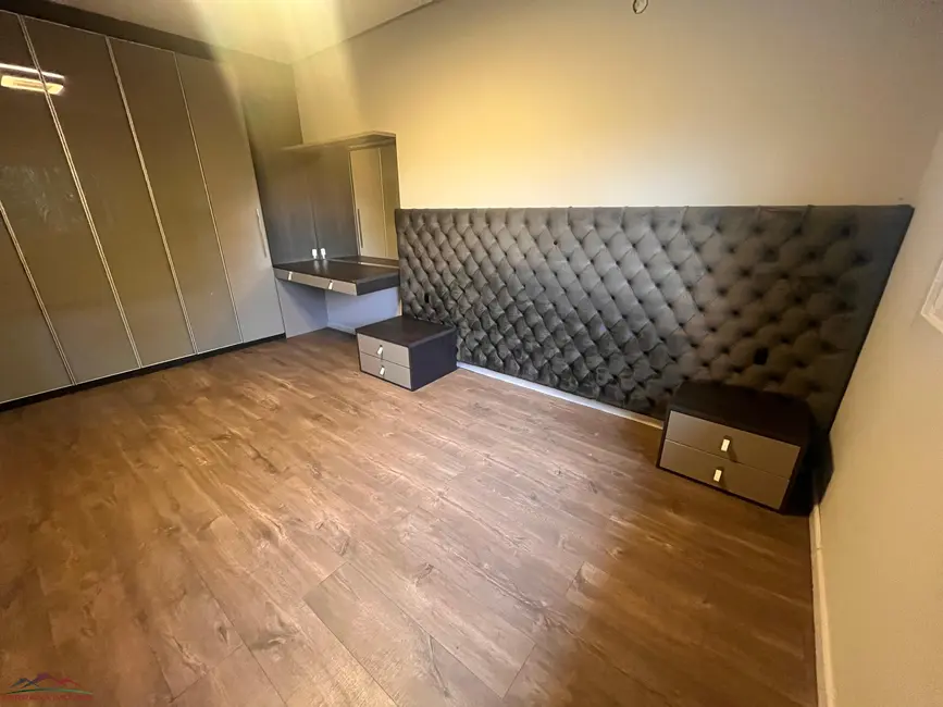 Foto 9 de Casa com 2 quartos à venda, 194m2 em Nova Petropolis - RS