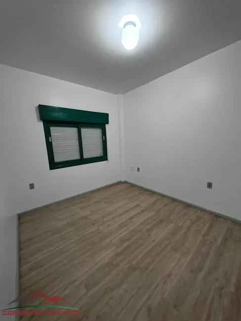 Foto 5 de Apartamento com 3 quartos para alugar, 90m2 em Centro, Nova Petropolis - RS