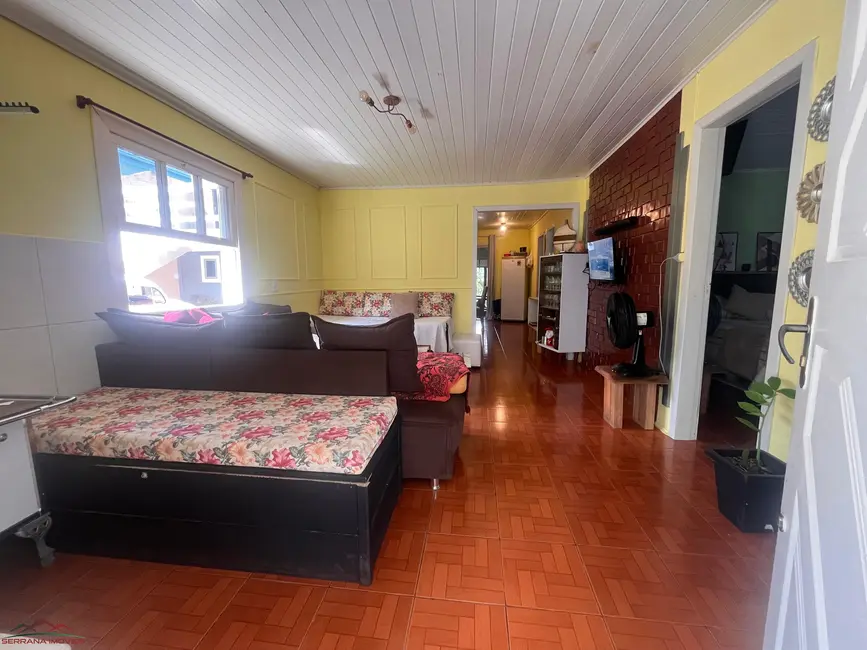 Foto 2 de Casa com 3 quartos à venda, 105m2 em Nova Petropolis - RS