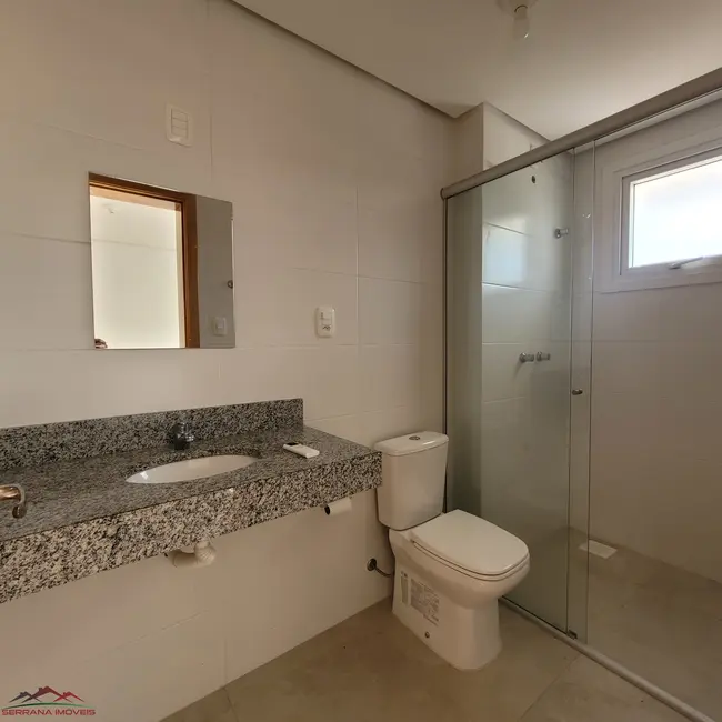Foto 6 de Apartamento com 3 quartos para alugar, 110m2 em Centro, Nova Petropolis - RS