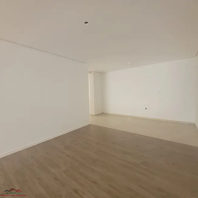Foto 3 de Apartamento com 3 quartos para alugar, 110m2 em Centro, Nova Petropolis - RS