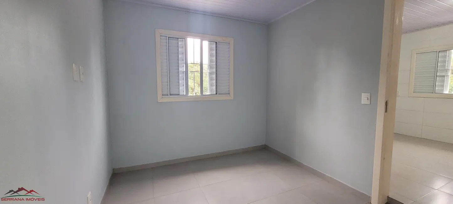 Apartamento com 2 quartos para alugar, 60m2 em Nova Petropolis - RS - imagem 8 Foto 8 de Apartamento com 2 quartos para alugar, 60m2 em Nova Petropolis - RS