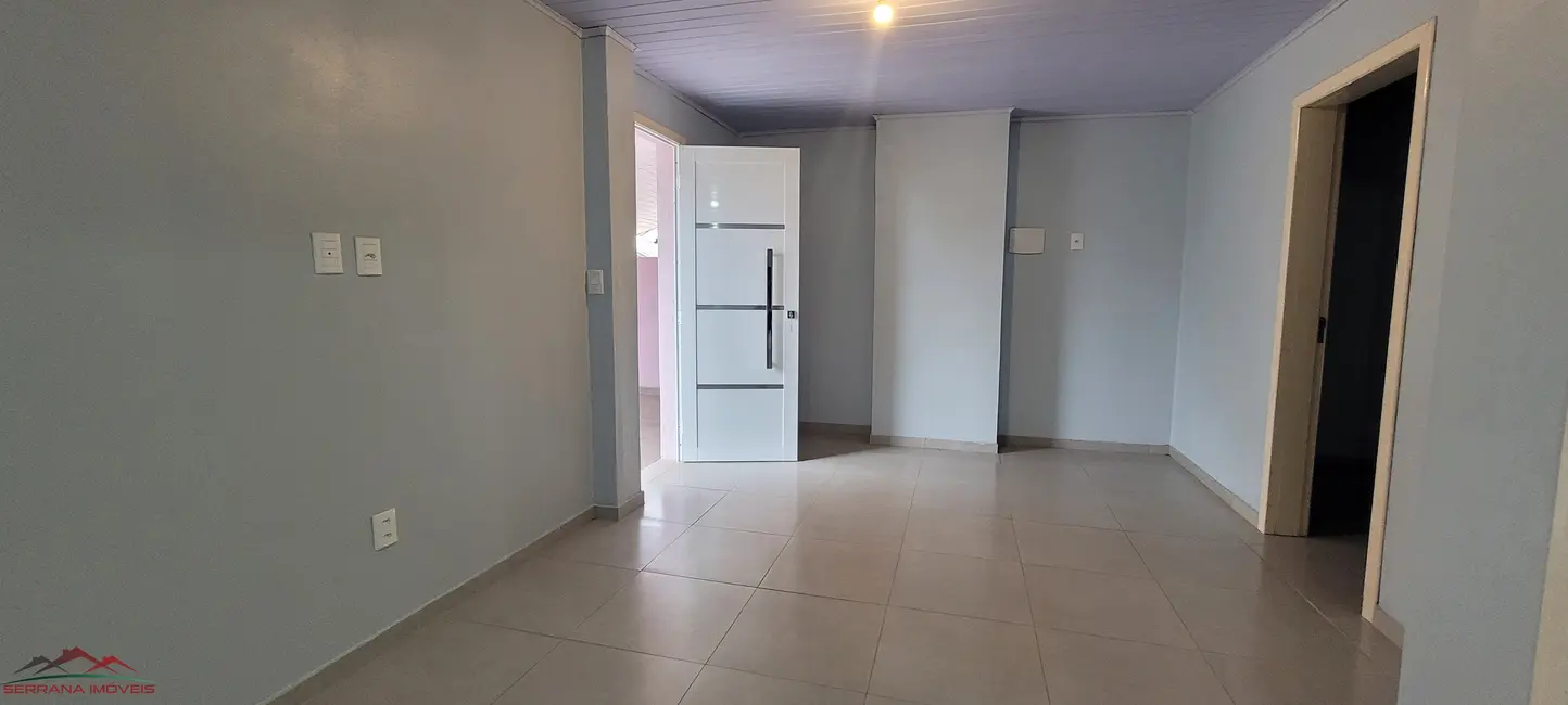 Apartamento com 2 quartos para alugar, 60m2 em Nova Petropolis - RS - imagem 2 Foto 2 de Apartamento com 2 quartos para alugar, 60m2 em Nova Petropolis - RS