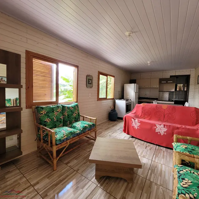 Casa com 2 quartos para alugar, 60m2 em Nova Petropolis - RS - imagem 3 Foto 3 de Casa com 2 quartos para alugar, 60m2 em Nova Petropolis - RS