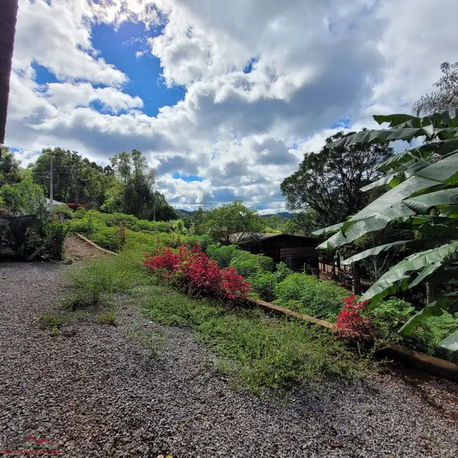 Casa com 2 quartos para alugar, 60m2 em Nova Petropolis - RS - imagem 2 Foto 2 de Casa com 2 quartos para alugar, 60m2 em Nova Petropolis - RS