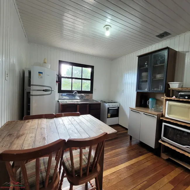 Casa com 2 quartos para alugar, 70m2 em Nova Petropolis - RS - imagem 3 Foto 3 de Casa com 2 quartos para alugar, 70m2 em Nova Petropolis - RS