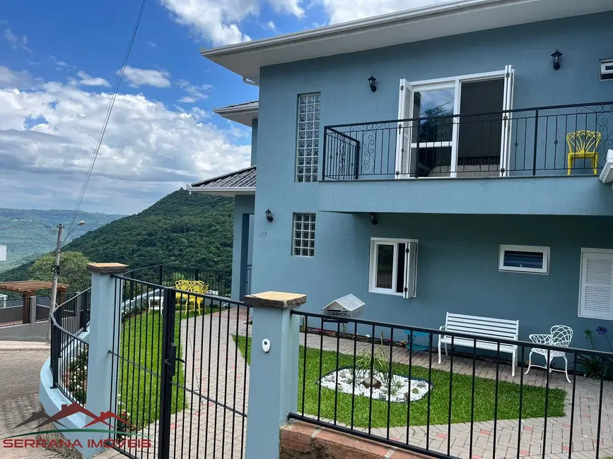 Foto 2 de Casa com 2 quartos à venda e para alugar, 348m2 em Nova Petropolis - RS