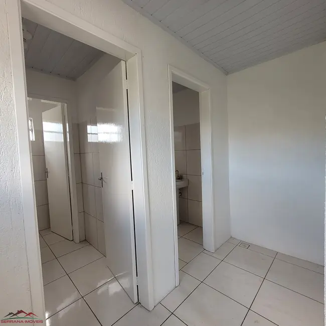 Sala Comercial para alugar, 115m2 em Nova Petropolis - RS - imagem 8 Foto 8 de Sala Comercial para alugar, 115m2 em Nova Petropolis - RS