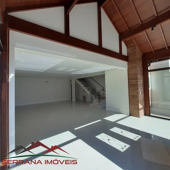 Sala Comercial para alugar, 177m2 em Centro, Nova Petropolis - RS - imagem 3 Foto 3 de Sala Comercial para alugar, 177m2 em Centro, Nova Petropolis - RS