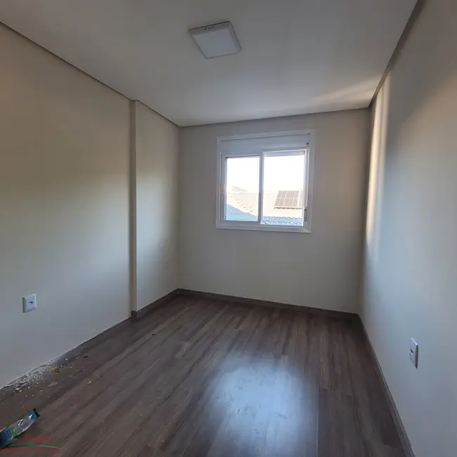 Apartamento com 2 quartos para alugar, 80m2 em Nova Petropolis - RS - imagem 5 Foto 5 de Apartamento com 2 quartos para alugar, 80m2 em Nova Petropolis - RS
