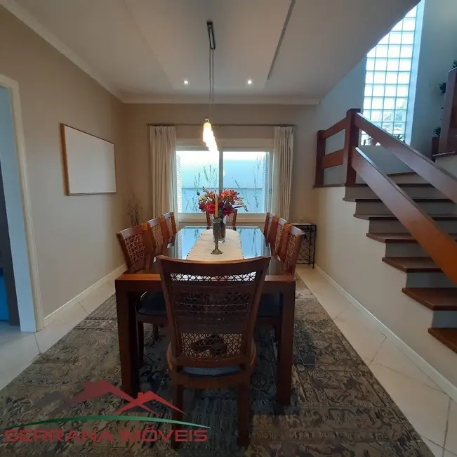 Foto 2 de Casa com 3 quartos à venda, 197m2 em Nova Petropolis - RS