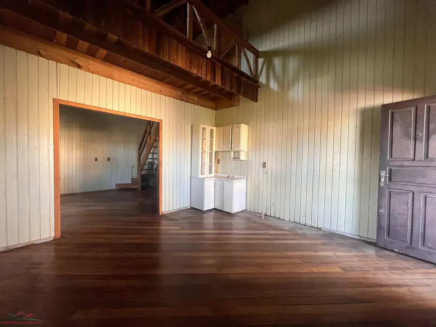 Foto 4 de Casa com 3 quartos à venda, 390m2 em Nova Petropolis - RS
