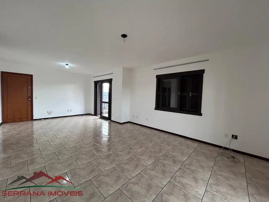 Apartamento com 3 quartos para alugar, 115m2 em Centro, Nova Petropolis - RS - imagem 4 Foto 4 de Apartamento com 3 quartos para alugar, 115m2 em Centro, Nova Petropolis - RS