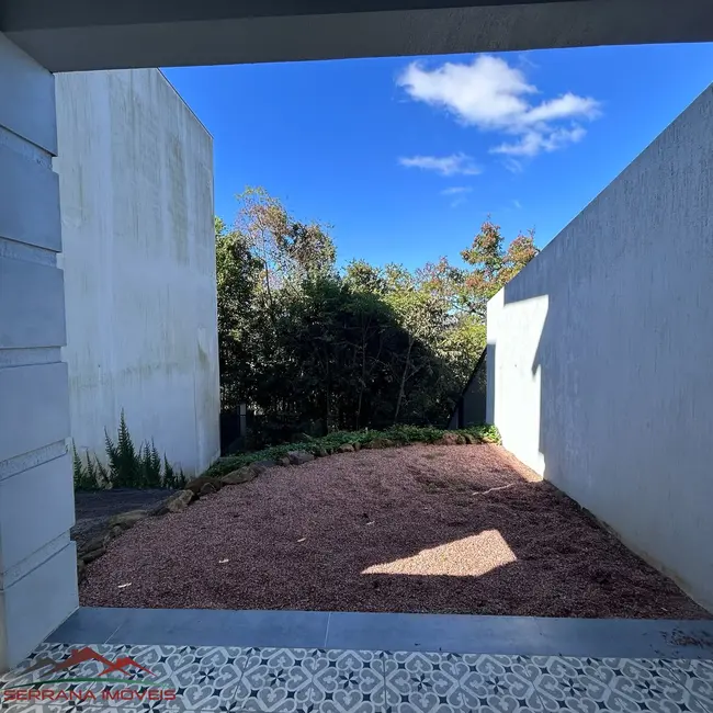 Foto 5 de Casa com 3 quartos à venda, 215m2 em Nova Petropolis - RS