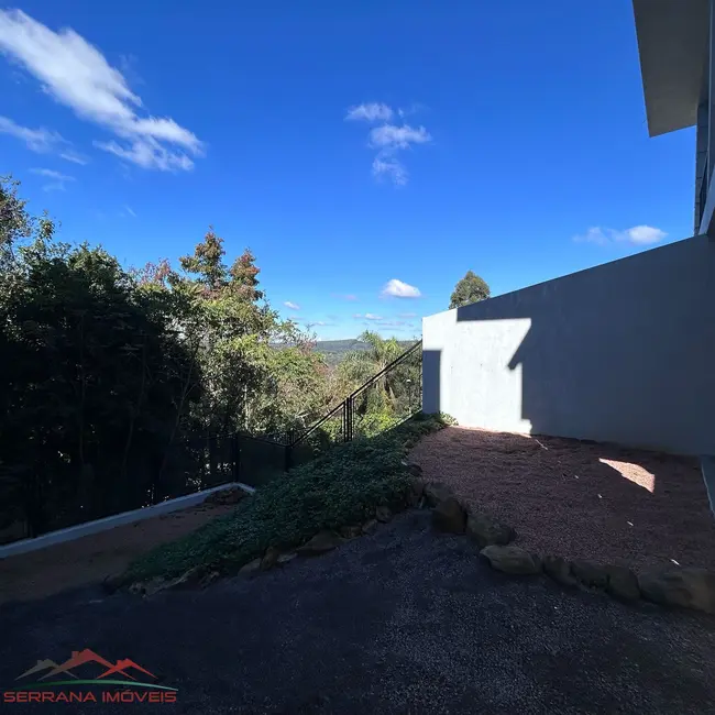 Foto 6 de Casa com 3 quartos à venda, 215m2 em Nova Petropolis - RS