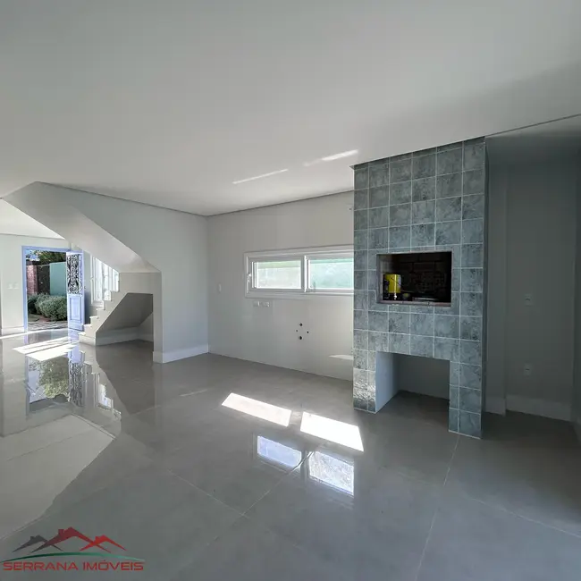 Casa com 3 quartos para alugar, 210m2 em Nova Petropolis - RS - imagem 5 Foto 5 de Casa com 3 quartos para alugar, 210m2 em Nova Petropolis - RS