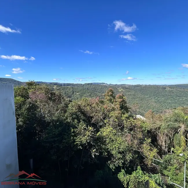 Casa com 3 quartos para alugar, 210m2 em Nova Petropolis - RS - imagem 7 Foto 7 de Casa com 3 quartos para alugar, 210m2 em Nova Petropolis - RS