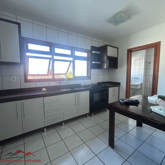 Apartamento com 2 quartos para alugar, 80m2 em Centro, Nova Petropolis - RS - imagem 4 Foto 4 de Apartamento com 2 quartos para alugar, 80m2 em Centro, Nova Petropolis - RS
