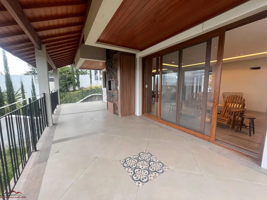 Casa com 3 quartos à venda e para alugar, 283m2 em Nova Petropolis - RS - imagem 6 Foto 6 de Casa com 3 quartos à venda e para alugar, 283m2 em Nova Petropolis - RS