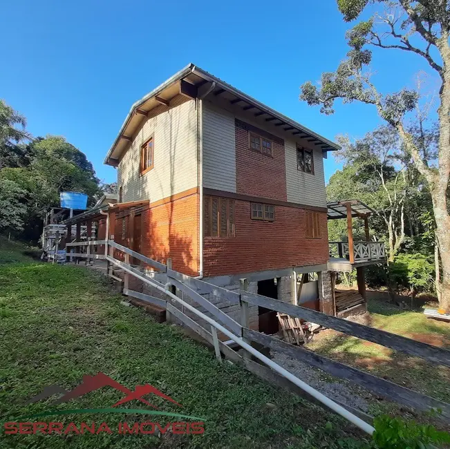 Sítio / Rancho com 3 quartos à venda, 330m2 em Nova Petropolis - RS - imagem 2 Foto 2 de Sítio / Rancho com 3 quartos à venda, 330m2 em Nova Petropolis - RS