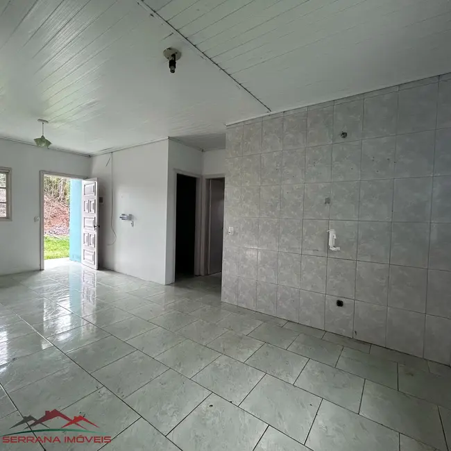 Casa com 2 quartos para alugar, 70m2 em Nova Petropolis - RS - imagem 3 Foto 3 de Casa com 2 quartos para alugar, 70m2 em Nova Petropolis - RS