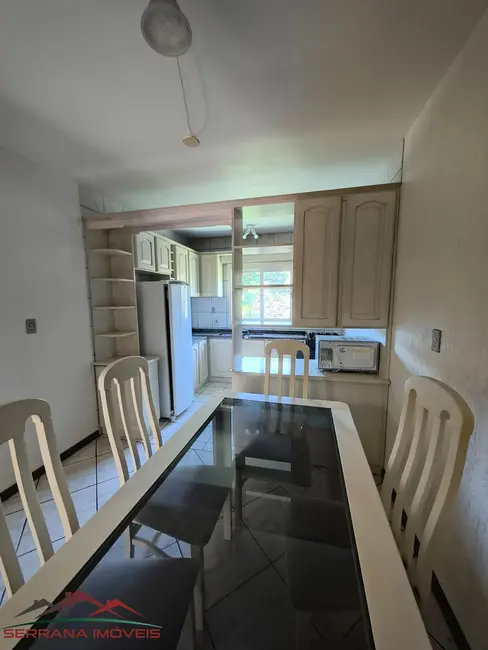Apartamento com 3 quartos para alugar, 110m2 em Centro, Nova Petropolis - RS - imagem 7 Foto 7 de Apartamento com 3 quartos para alugar, 110m2 em Centro, Nova Petropolis - RS