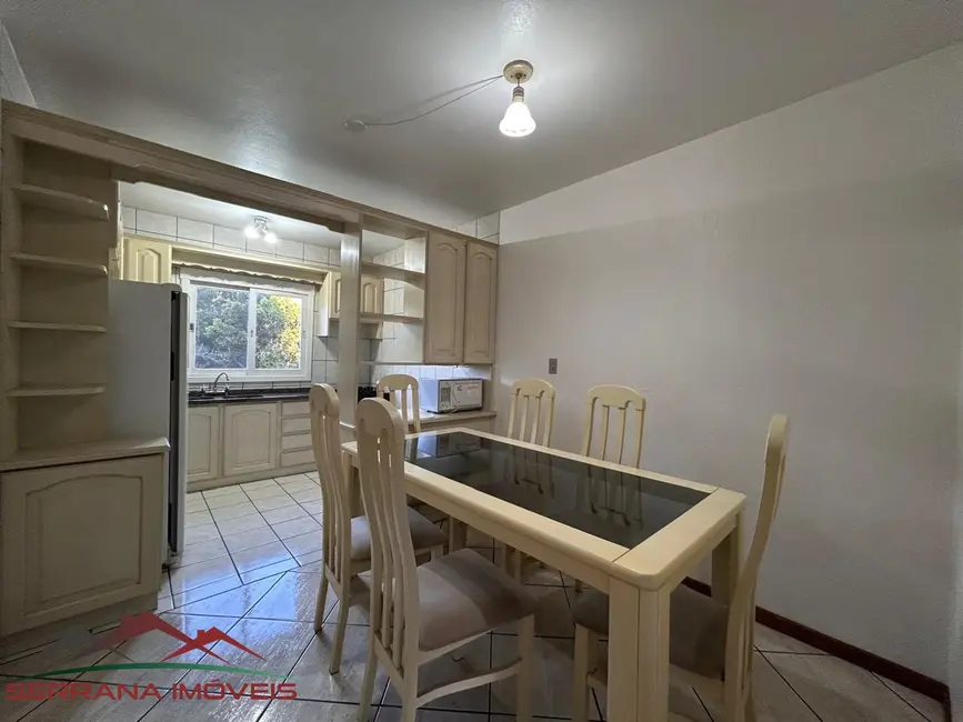 Apartamento com 3 quartos para alugar, 110m2 em Centro, Nova Petropolis - RS - imagem 5 Foto 5 de Apartamento com 3 quartos para alugar, 110m2 em Centro, Nova Petropolis - RS