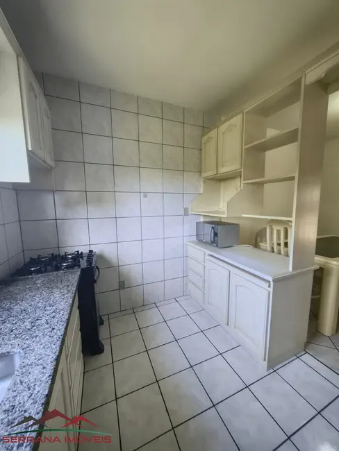 Apartamento com 3 quartos para alugar, 110m2 em Centro, Nova Petropolis - RS - imagem 5 Foto 5 de Apartamento com 3 quartos para alugar, 110m2 em Centro, Nova Petropolis - RS