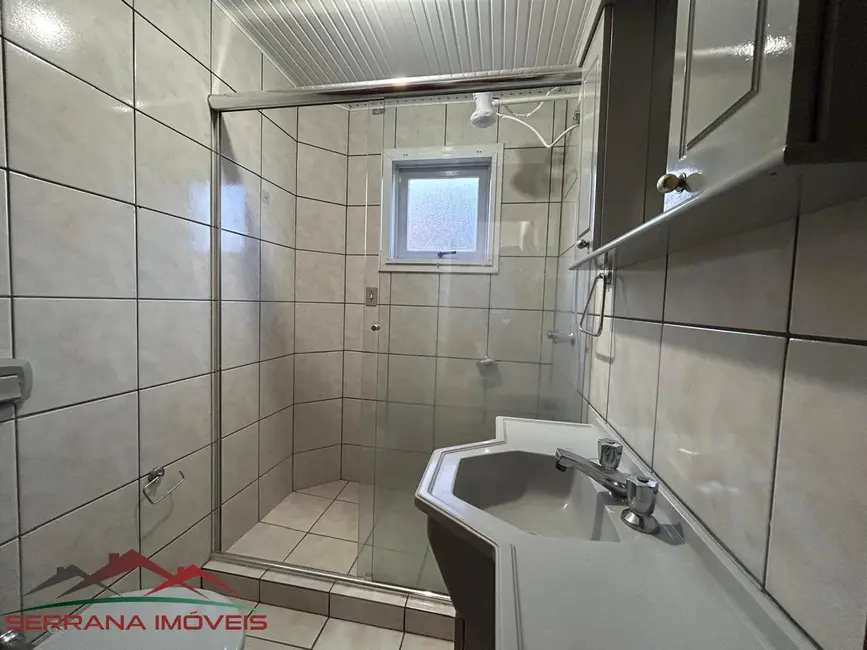 Apartamento com 3 quartos para alugar, 110m2 em Centro, Nova Petropolis - RS - imagem 9 Foto 9 de Apartamento com 3 quartos para alugar, 110m2 em Centro, Nova Petropolis - RS