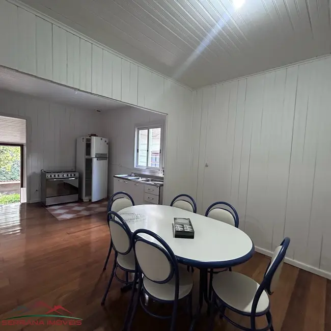 Casa com 3 quartos para alugar, 110m2 em Nova Petropolis - RS - imagem 3 Foto 3 de Casa com 3 quartos para alugar, 110m2 em Nova Petropolis - RS