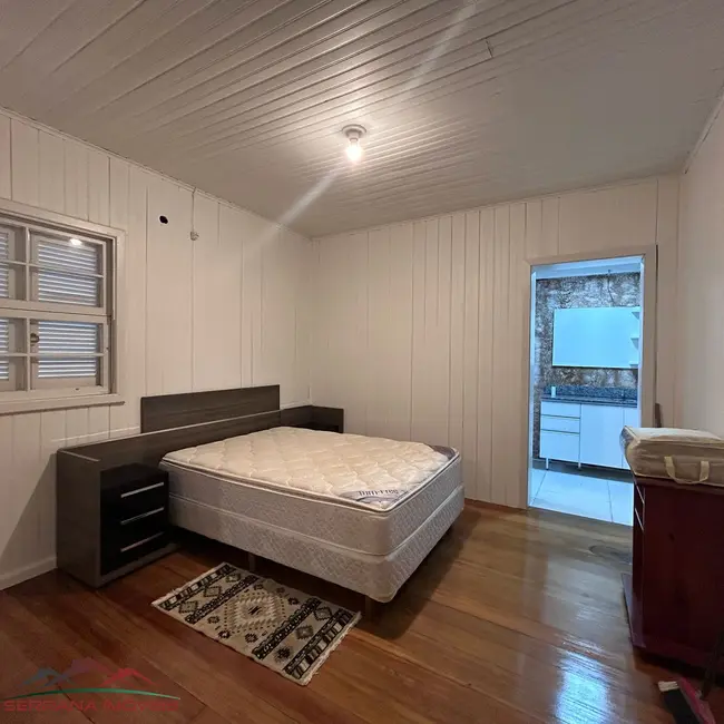 Casa com 3 quartos para alugar, 110m2 em Nova Petropolis - RS - imagem 6 Foto 6 de Casa com 3 quartos para alugar, 110m2 em Nova Petropolis - RS