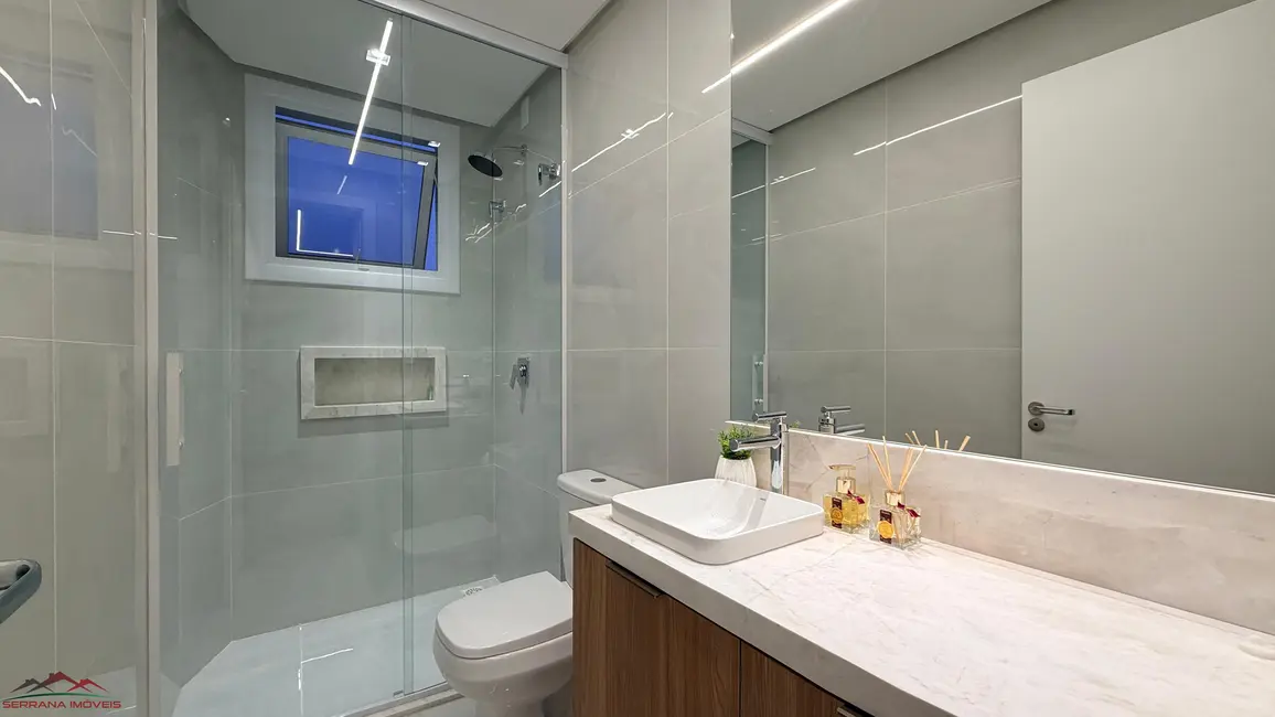 Foto 4 de Apartamento com 2 quartos à venda, 79m2 em Nova Petropolis - RS
