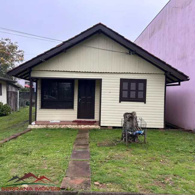 Casa com 3 quartos para alugar, 70m2 em Nova Petropolis - RS - imagem 1 Foto 1 de Casa com 3 quartos para alugar, 70m2 em Nova Petropolis - RS