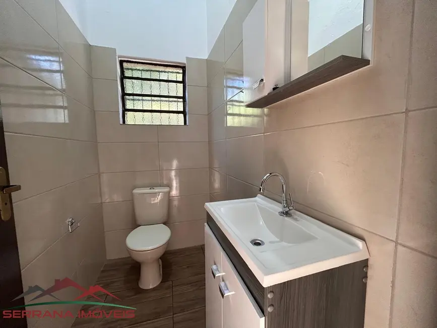 Casa com 3 quartos para alugar, 80m2 em Nova Petropolis - RS - imagem 4 Foto 4 de Casa com 3 quartos para alugar, 80m2 em Nova Petropolis - RS