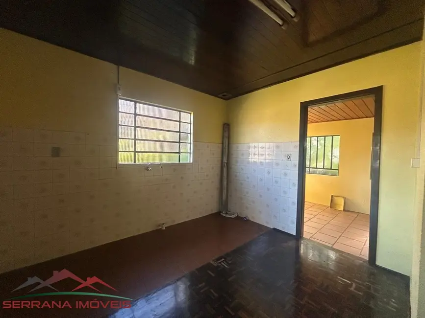 Casa com 3 quartos para alugar, 130m2 em Nova Petropolis - RS - imagem 4 Foto 4 de Casa com 3 quartos para alugar, 130m2 em Nova Petropolis - RS